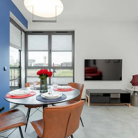 Stylowe Apartmenty Z Parkingiem W Cenie W Gdansku Centrum By Renters Apartment Gdansk